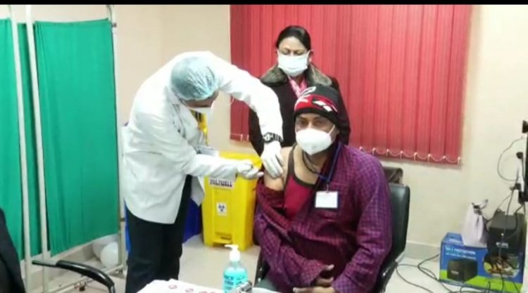कोरोना के खिलाफ शुभ शनिवार , शुरू हुआ सूबे में टीकाकरण 
