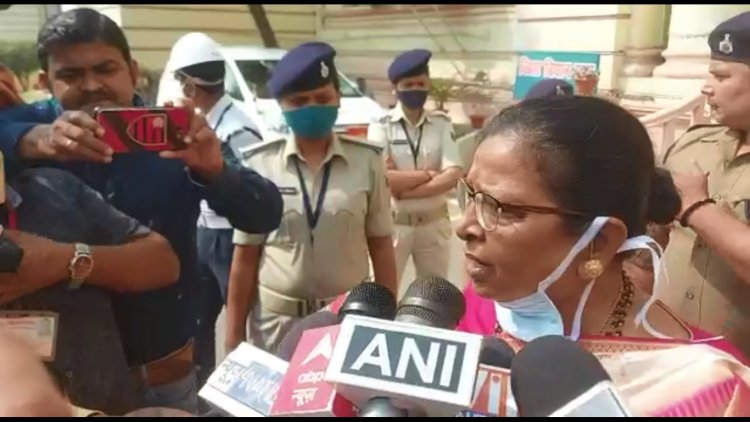 बिहार के उपमुख्यमंत्री रेनू देवी ने राष्ट्रीय महिला दिवस की शुभकामनाएं दी |
