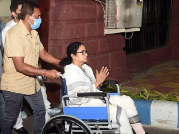 ममता के आरोप को चुनाव आयोग ने नकारा