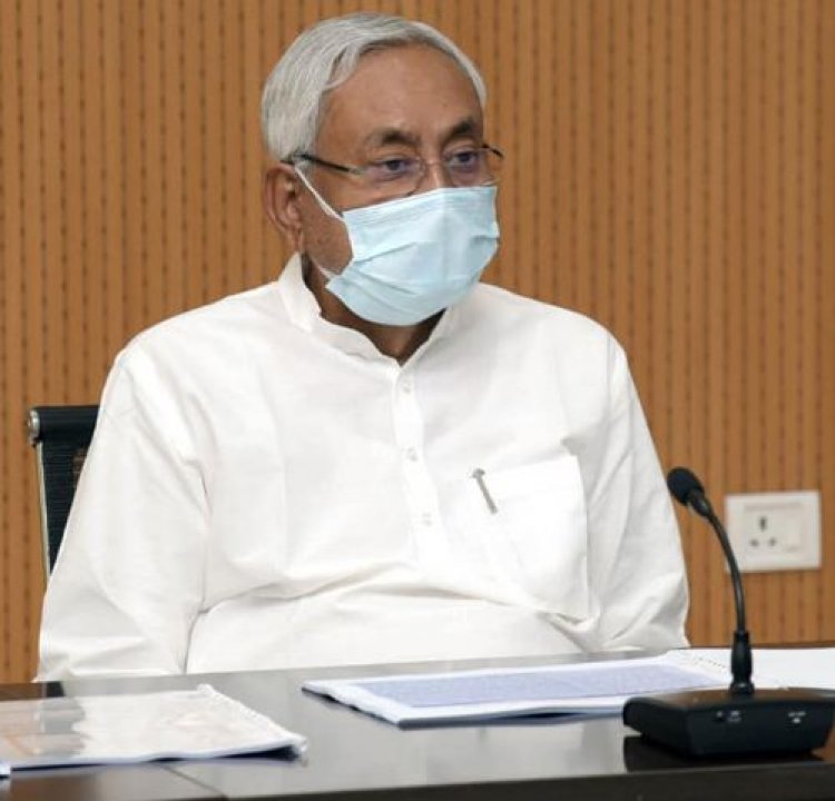 मुख्यमंत्री नीतीश कुमार ने पटना शहर के विभिन्न क्षेत्रों का किया भ्रमण