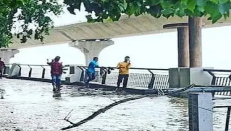 नाव के हाईटेंशन तार की चपेट में आने से हुआ बड़ा हादसा, करंट लगने से 38 लोग जख्मी