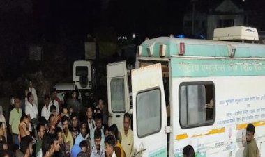 पूर्व मुखिया को सरेआम मारी गोली, अपराधियों ने ममेरे भाई को भी नहीं बख्‍शा