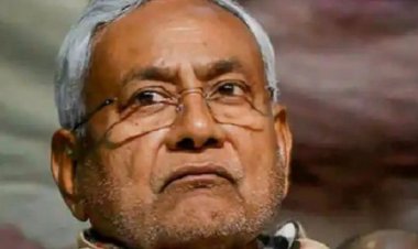 नीतीश कुमार को PM मैटेरियल बताकर फंसे JDU के नेता, नाराज हुए CM
