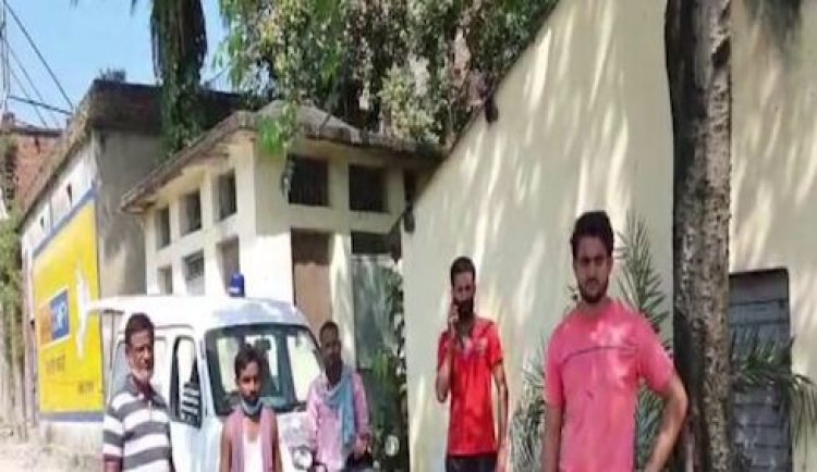 ड्रग्स के शिकार पति ने की पत्नी की हत्या, शव के पास बिलखता रहा 14 महीने का मासूम