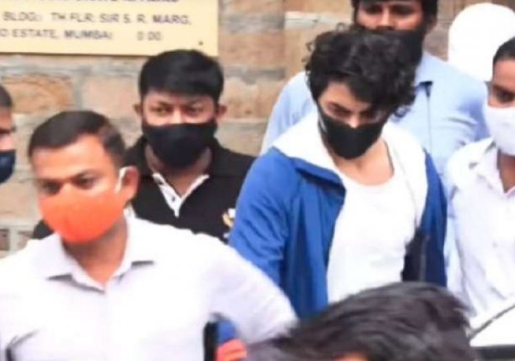 आर्यन खान को रास नहीं आ रहा जेल का खाना और रुटीन