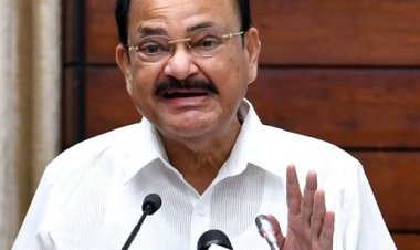 उप राष्ट्रपति ने दी राष्ट्रीय प्रेस दिवस की बधाई, कहा- मीडिया झूठी व सनसनीखेज खबरों के बढ़ते प्रचलन को रोके