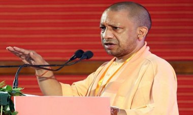 कृषि कानून: CM योगी ने PM मोदी के फैसले का किया स्वागत, बोले- लोकतंत्र में नहीं कर सकते संवाद की अनसुनी
