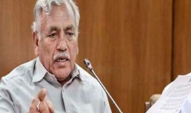 वायु प्रदूषण पर सदन में हंगामा, दिल्ली विधानसभा अध्यक्ष बोले- 1 महीने से पत्नी घर से नहीं निकली