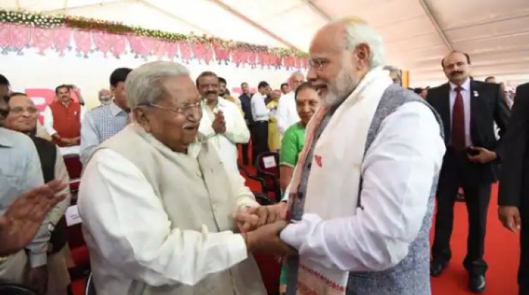 केशुभाई पटेल को मिला पद्म भूषण, उनके इस्तीफे पर सीएम बने थे नरेंद्र मोदी