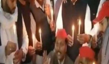 मुरादाबाद में सपा कार्यकर्ताओं की बड़ी चूक, दुष्कर्म पीड़िता के बजाय पूर्व सांसद फूलन देवी को दे दी श्रद्धांजलि