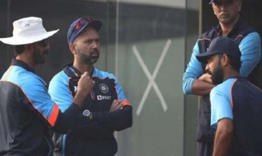 कोरोना के ओमिक्रोन वैरिएंट की दहशत, संकट में टीम इंडिया का दक्षिण अफ्रीका दौरा, CSA ने स्थगित किए घरेलू मैच