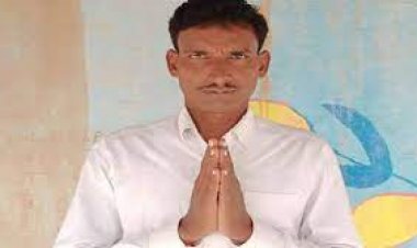 नक्सलियों ने  रेता नवनिर्वाचित मुखिया का गला