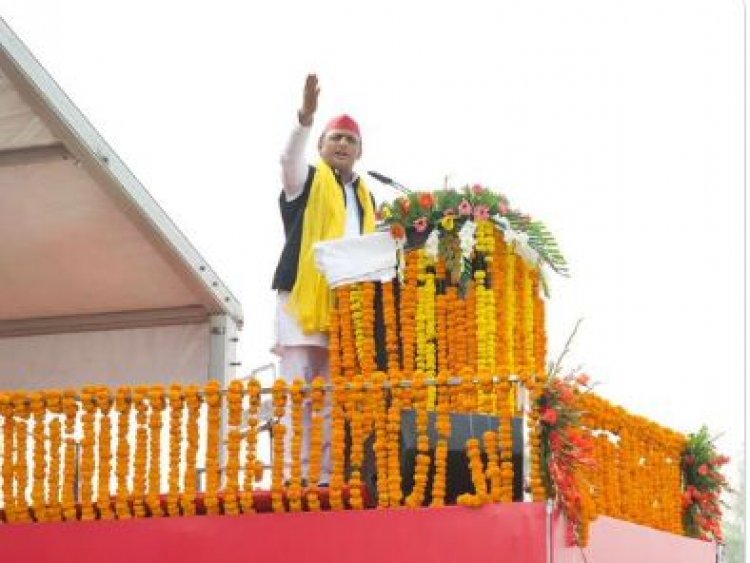 उत्तर प्रदेश की जनता बदलाव चाहती है : अखिलेश यादव