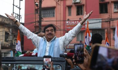 चार राज्यों की पांच सीटों पर मतदान जारी, बंगाल से शत्रुघ्न सिन्हा और बाबुल सुप्रियो भी मैदान में