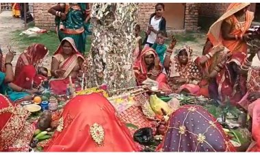 बिहार के मुजफ्फरपुर जिले में भी आज बड़ी धूमधाम से मनाई जा रही है वट सावित्री पूजा