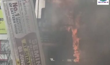 सीतामढ़ी में धु- धु कर जला ट्रांसफर ,मची अफरा तफरी