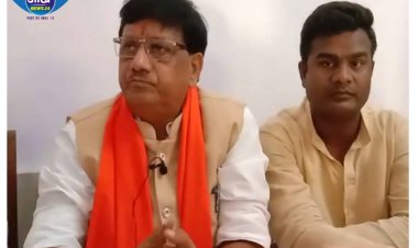  मुख्यमंत्री नीतीश कुमार पर जमकर बरसे  विधायक इंजीनियर शैलेंद्र,  कहा- नीतीश कुमार कब कहां पलट जाएंगे कहना मुश्किल