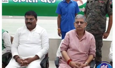 ललन सिंह ने प्रशांत किशोर पर तंज कस्ते हुए कहा वो व्यापार करते है, वो एक व्यापारी है