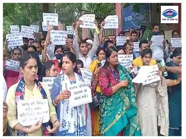 आईसीडीएस कर्मचारियों ने समाज कल्याण मंत्री मदन साहनी का किया घेराव