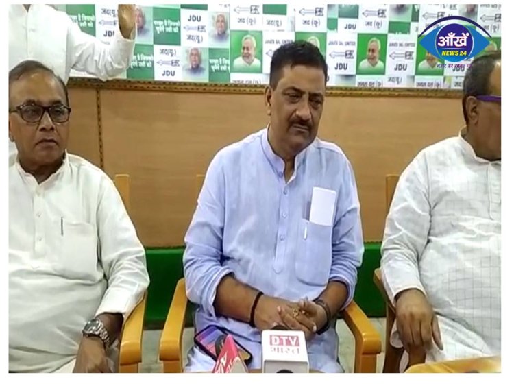 मंत्री संजय झा ने कहा बिहार में बाढ़ की स्थिति को देखते हुए सरकार पूरी तरह से अलर्ट 