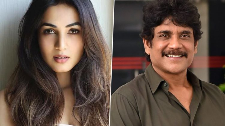 साउथ सुपर स्टार 63 साल के नागार्जुन सोनल चौहान साथ में स्क्रीन स्पेस शेयर करते दिखाई देने वाले हैं.... 