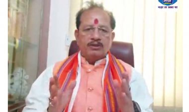 मोतिहारी में जह/रीली श/राब से हुई मौ/त को लेकर नेता प्रतिपक्ष विजय सिन्हा ने सरकार पर उठाया सवाल 