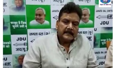 सुनील कुमार ने दिया बड़ा बयान कहा राजनीतिक दलों को राजनीतिक कार्यक्रम करने की है पूरी आजादी