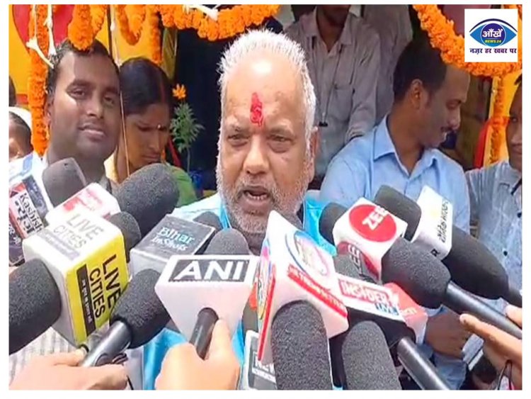 नीतीश कुमार के मंत्री श्रवण कुमार ने बाबा बागेश्वर को लेकर कह दी बड़ी बात 
