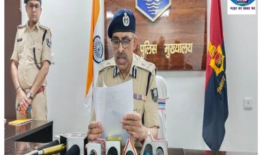 बिहार पुलिस के द्वारा अवैध खनन को लेकर लगातार चलाई जा रही अभियान 
