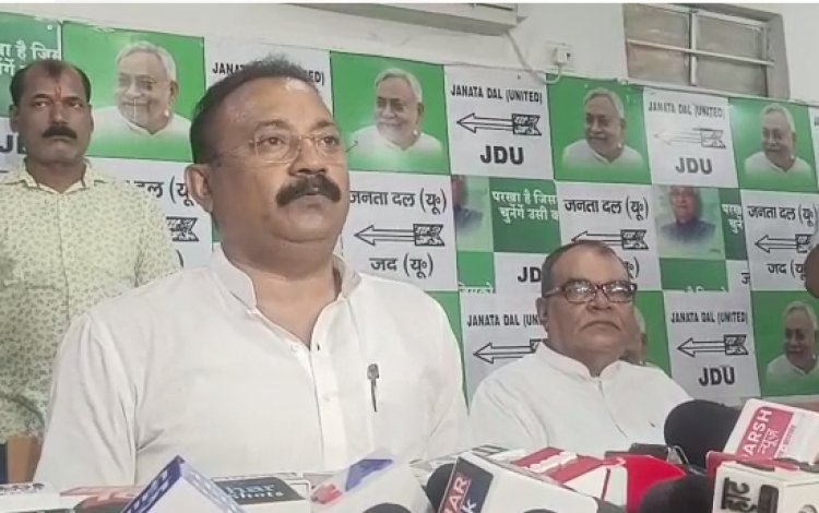 मणिपुर में हुए हिंसा को लेकर अशोक चौधरी ने पीएम मोदी पर साधा निशाना 