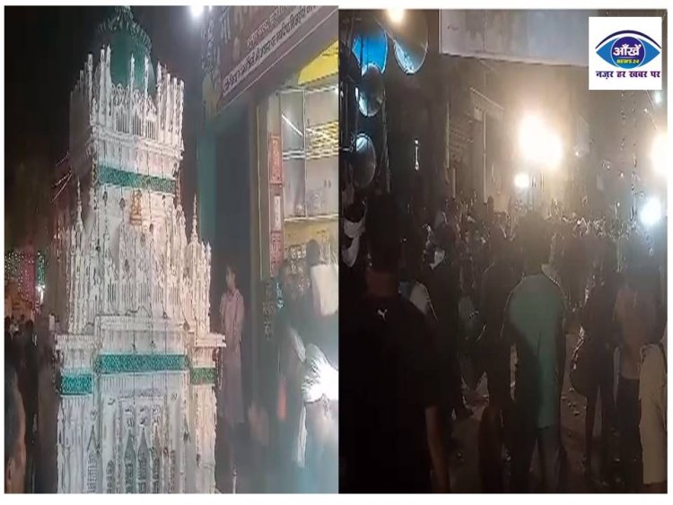 बक्सर में देश प्रेम का जज्बा लिए मनाया गया मोहर्रम, भव्य ताजिया को देखने के लिए लोगों का लगा हुजूम 