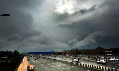 Weather Today: क्या दिल्ली-यूपी से विदा ले चुका मॉनसून? जानें अपने शहर में मौसम का हाल