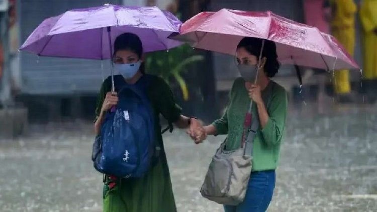 Bihar Weather: बिहार में अभी मेहरबान रहेगा मॉनसून, इन जिलों में वज्रपात और बारिश का अलर्ट जारी 