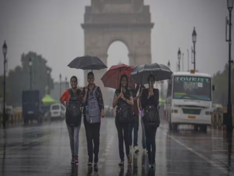 दिल्ली-NCR में अगले सात दिनों तक बूंदाबांदी, IMD ने दिए ये ताजा अपडेट