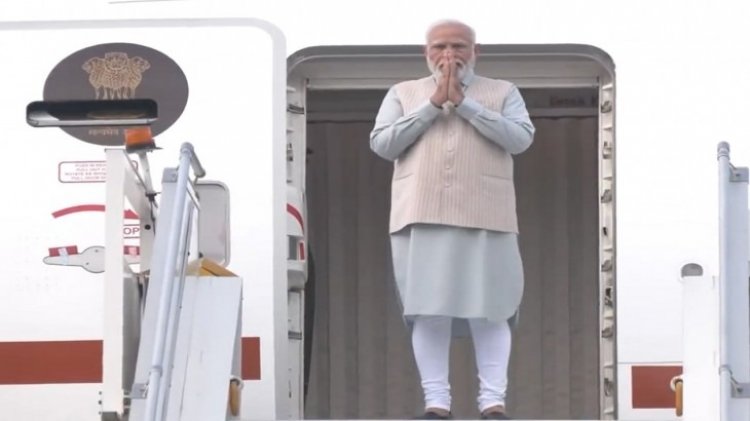BRICS: दक्षिण अफ्रीका के लिए रवाना हुए पीएम मोदी, ब्रिक्स सम्मेलन में होंगे शामिल, जिनपिंग से भी मुलाकात संभव