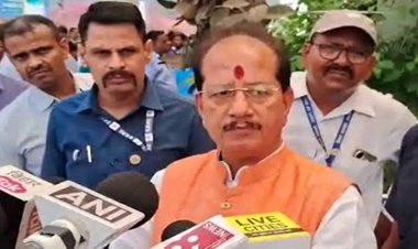 शपथ समारोह से पटना लौटने के बाद विजय सिन्हा ने विपक्ष पर साधा निशाना 