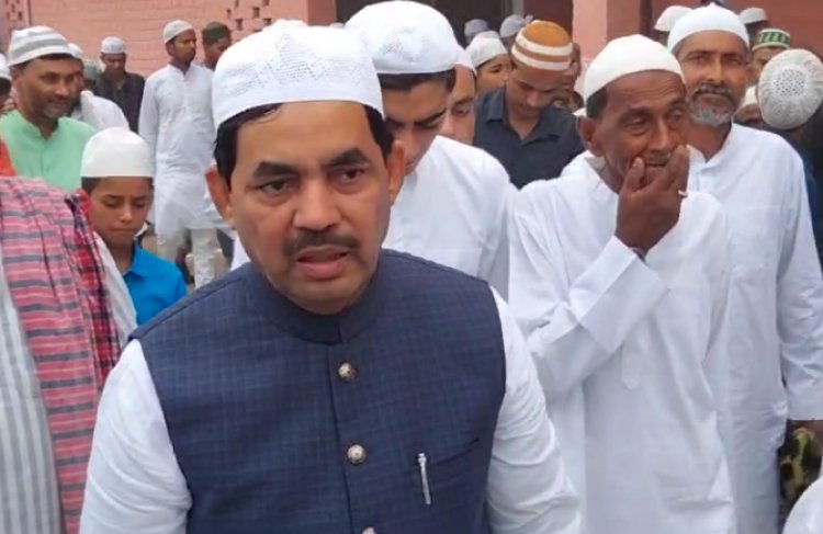 ईद उल अज़हा बकरीद का त्योहार त्याग, बलिदान, परोपकार और समर्पण का देता है संदेश 