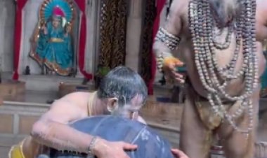 लालू के बड़े बेटे की अनोखी शिव भक्ति, शिवलिंग से लिपटकर तेज प्रताप यादव ने किया रुद्राभिषेक