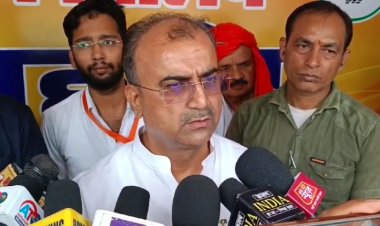 राज्य में बढ़ रहे डेंगू के प्रकोप से बचाव को लेकर मंगल पांडेय का बड़ा बयान कहा.... 