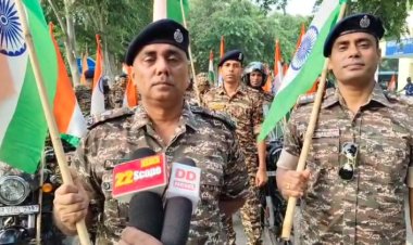 CRPF मुज़फ्फरपुरके द्वारा हर घर तिरंगा अभियान के तहत निकाली गई तिरंगा रैली 