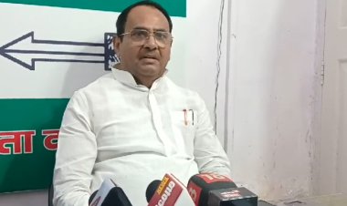 जदयू प्रवक्ता निहोरा प्रसाद यादव ने तेजश्वी यादव पर साधा निशाना कहा..... 