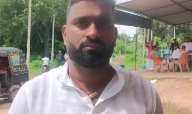 गया के सड़कों पर चलती है हल और महिलाएं करती है धान की रोपनी...लोग कहते है कि ये सड़क नही खेत है