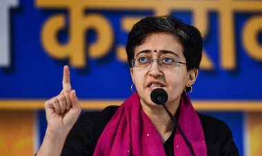 बिजली कटौती से परेशान दिल्ली  की जनता का CM रेखा गुप्ता उड़ा रहीं हैं मजाक: आतिशी