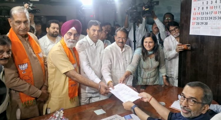 Delhi MCD Mayor Election: BJP ने मेयर और डिप्टी मेयर पदों के लिए प्रत्याशी किये घोषित, किया नामांकन