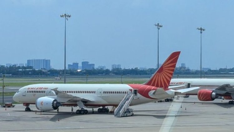 अहमदाबाद विमान हादसा: DGCA का कड़ा रुख, एयर इंडिया के 3 अधिकारियों को तत्काल बर्खास्त करने का आदेश