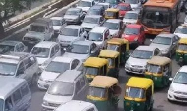 दिल्ली में पुराने वाहनों पर बैन से सेकंड हैंड कार बाजार तबाह: 50% तक गिरे दाम; कारोबारी परेशान