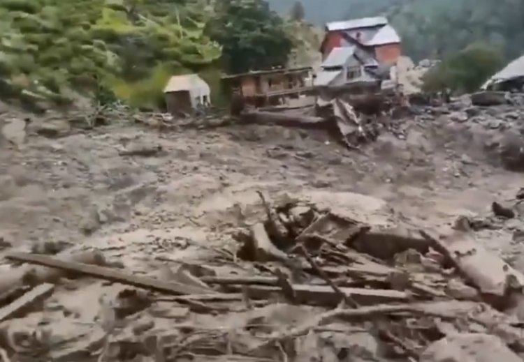 किश्तवाड़ त्रासदी: ‘हमें लगा सब खत्म हो गया’, बादल फटने से अब तक 46 की मौत, गांव तबाह