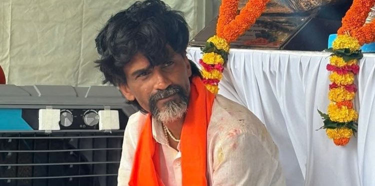 महाराष्ट्र में मराठा आरक्षण की जंग तेज़, मनोज जरांगे पाटील का अनशन; आजाद मैदान से उठी सियासी भूचाल