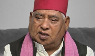 पीएम मोदी की मां पर विवादित टिप्पणी पर बोले सपा सांसद – हर हाल में होना चाहिए सम्मान