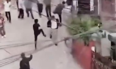 नेपाल में राजनीतिक भूचाल: वित्त मंत्री को प्रदर्शनकारियों ने सड़क पर दौड़ा- दौड़ाकर पीटा, VIDEO वायरल